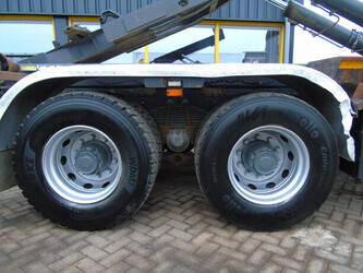 2004-renault-kerax-420-dci-1424429-45508971