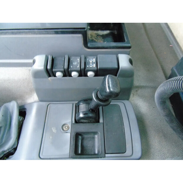 2004 Renault KERAX 420 DCI-45508994