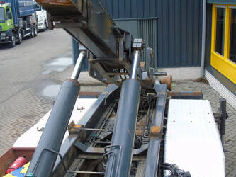 2004-renault-kerax-420-dci-1424429-45509007