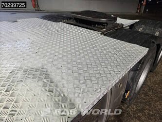 2015-volvo-fh16-750-1389433-45509035