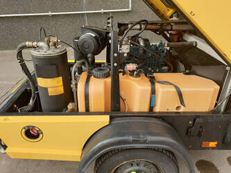 2011-kaeser-m50-950427-45509199