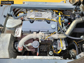 2016-liebherr-r922lc-1322095-45509211