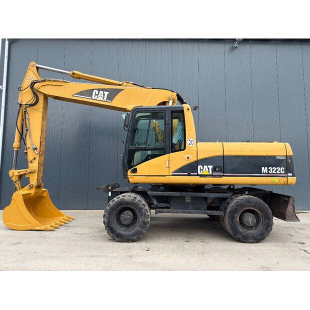 2005 Caterpillar M322C-45509420