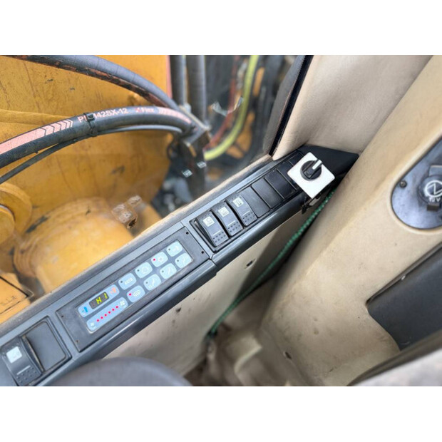 2005 Caterpillar M322C-45509466