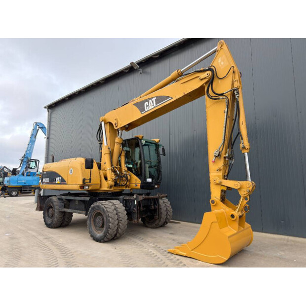 2005 Caterpillar M322C-45509470