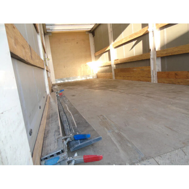 2022 مان TGL 12.220-45509535