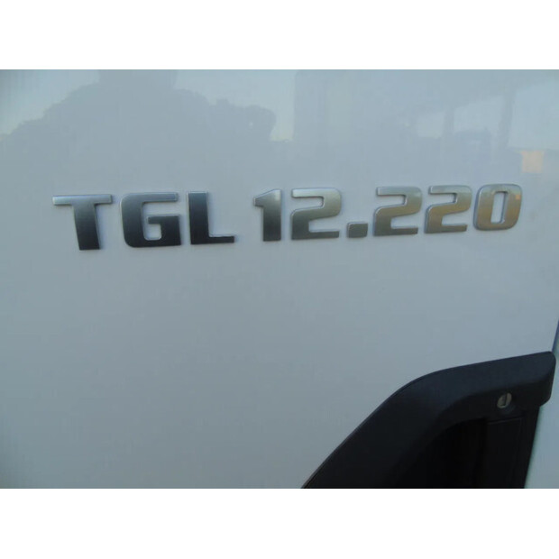 2022 مان TGL 12.220-45509537
