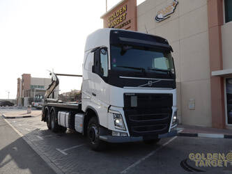 Image for SKID STEERS 2017 Volvo FH460