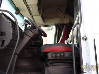 2017-volvo-fh460-1424446-45511975