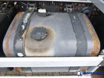 2011-renault-premium-270-dxi-1424457-45521607