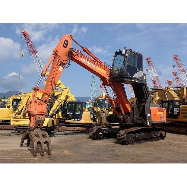 2014 Hitachi ZX200LC-5B-45533599