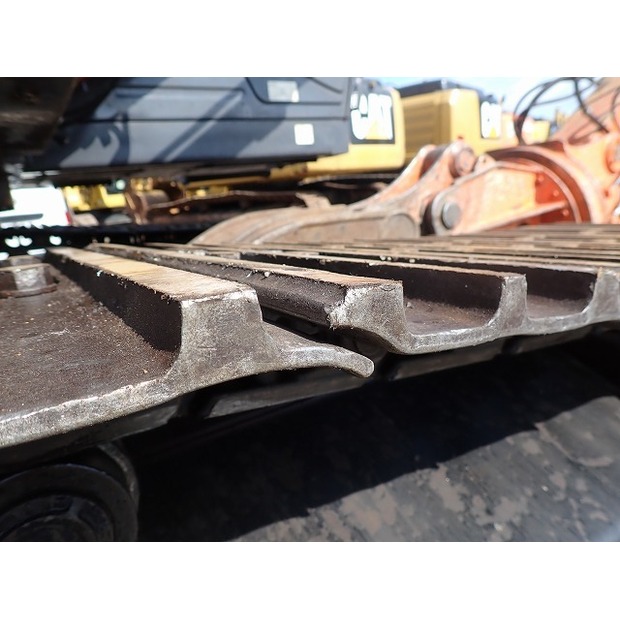 2014 Hitachi ZX200LC-5B-45533616