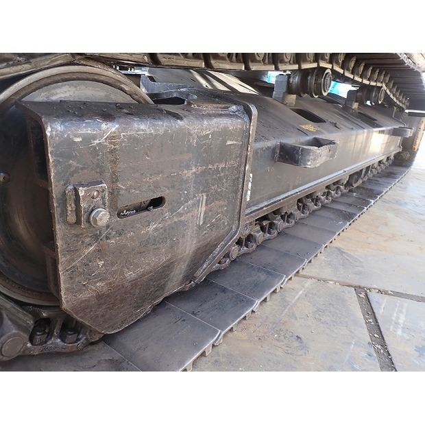 2014 Hitachi ZX200LC-5B-45533623