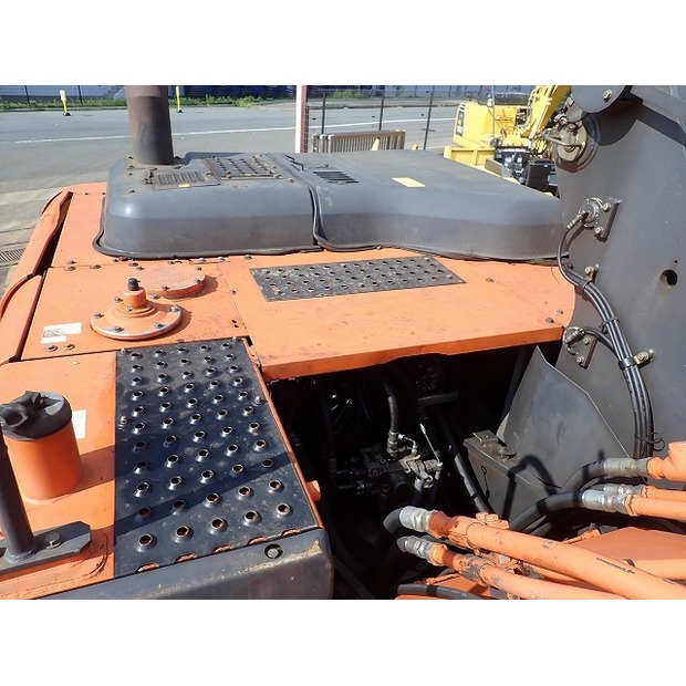 2014 Hitachi ZX200LC-5B-45533639