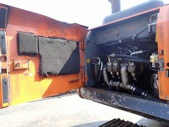 2014-hitachi-zx200lc-5b-45533642