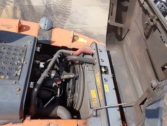 2014-hitachi-zx200lc-5b-45533649