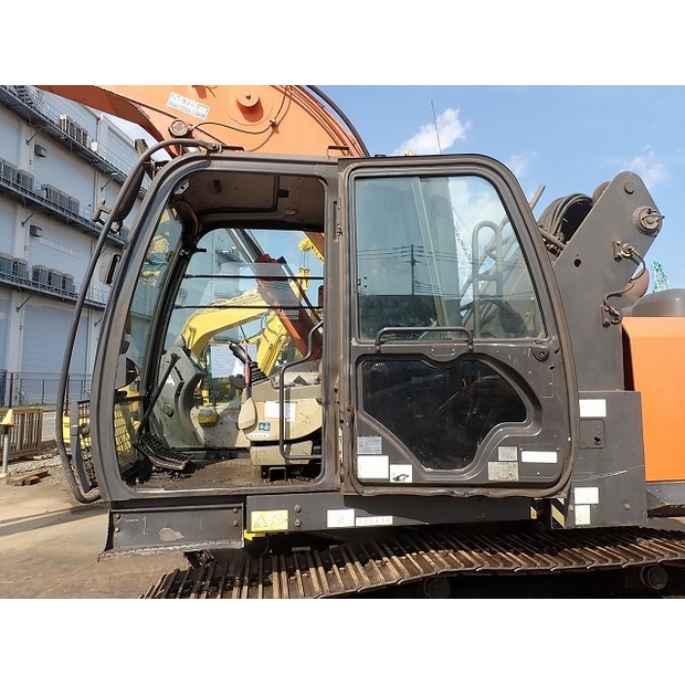 2014 Hitachi ZX200LC-5B-45533655