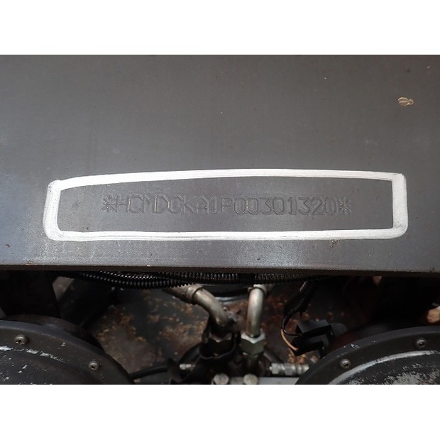 2014 Hitachi ZX200LC-5B-45533662