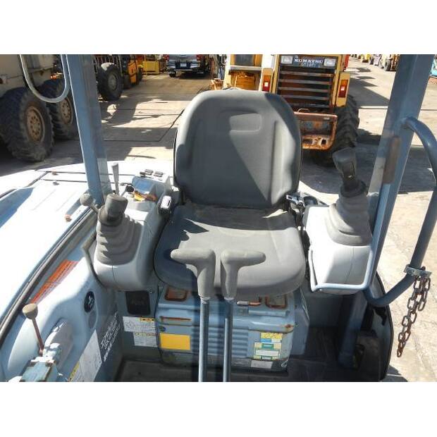 2013 كوبيلكو SK40SR-5-45533737