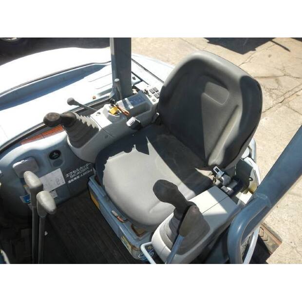 2013 كوبيلكو SK40SR-5-45533738