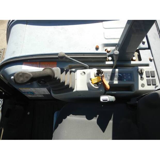 2013 كوبيلكو SK40SR-5-45533739