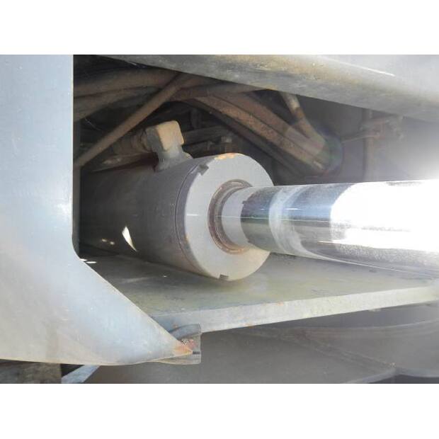 2013 كوبيلكو SK40SR-5-45533744