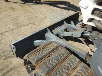 2013-kobelco-sk40sr-5-45533780