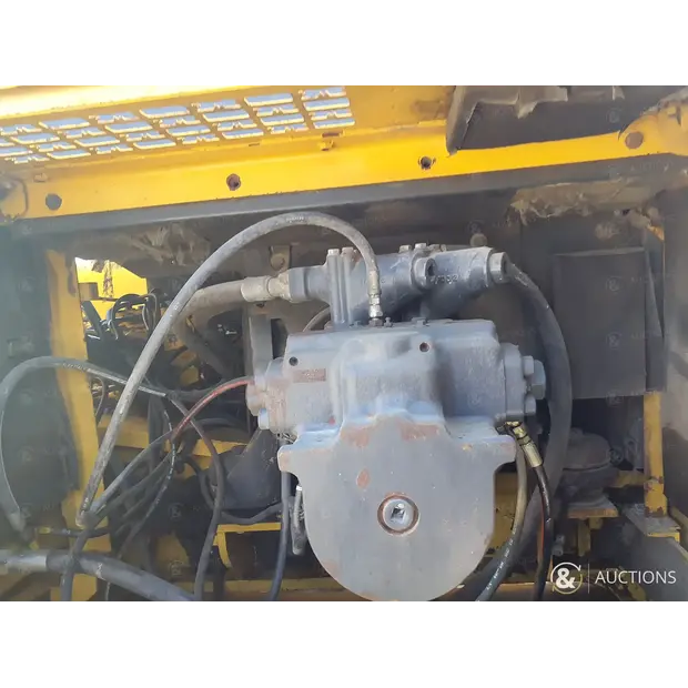 2017 Komatsu PC400LC-8R-45534213