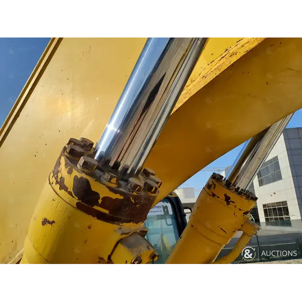 2017 Komatsu PC400LC-8R-45534220