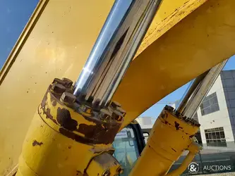 2017-komatsu-pc400lc-8r-1424132-45534220