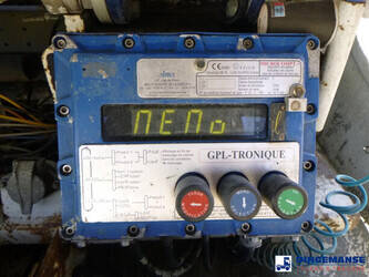 2004-renault-premium-270-18-45534781