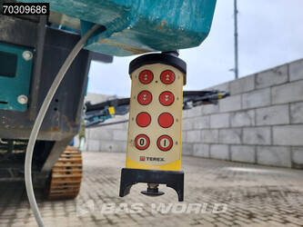 2021-powerscreen-warrior-600-1424480-45534877