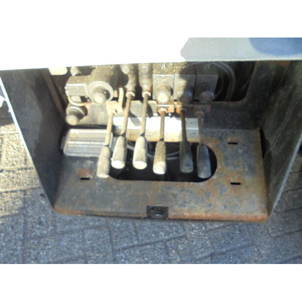 2013 MAN TGL 12.220-45535561