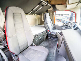 2016-volvo-fh-420-1424495-45535941