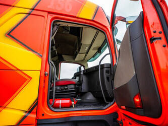 2016-volvo-fh-420-1424495-45535942