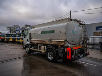 2006-renault-220-dci-1424497-45536011