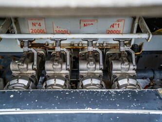 2006-renault-220-dci-1424497-45536016