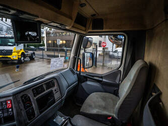 2006-renault-220-dci-1424497-45536019