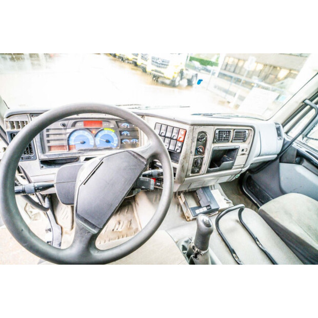 2006 Renault 220 DCI-45536020