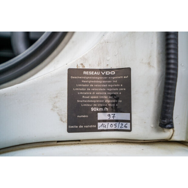 2006 Renault 220 DCI-45536027