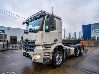 Image for Semi Trucks 2018 Mercedes-Benz Arocs 2643
