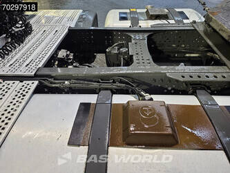 2019-mercedes-benz-actros-1845-1326648-45536080