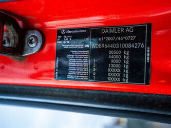 2016-mercedes-benz-arocs-2143-1424499-45536096