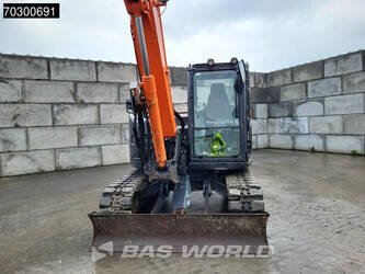 2018-hitachi-zx85-usb-5a-45536273