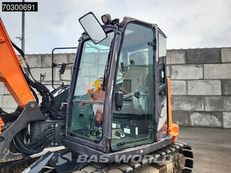 2018-hitachi-zx85-usb-5a-45536293