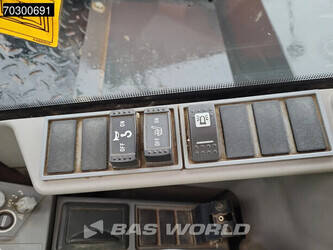 2018-hitachi-zx85-usb-5a-45536306