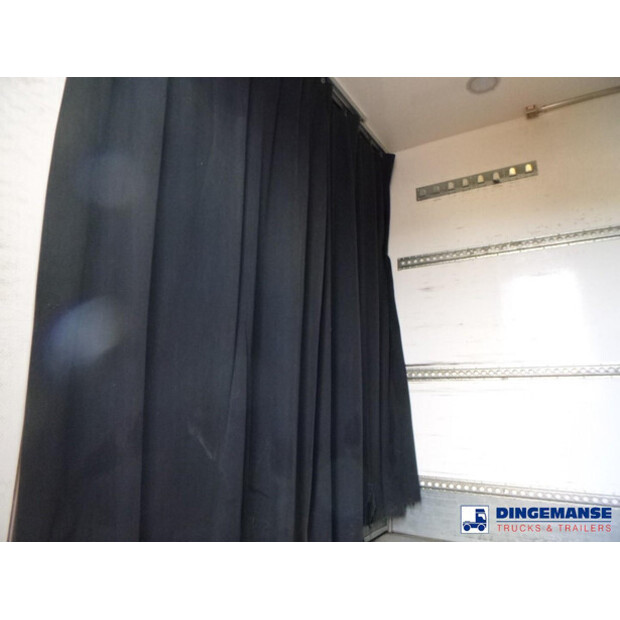 2015 Renault D16-45536328