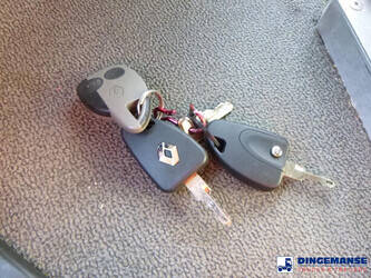 2010-renault-premium-260-19-45536390