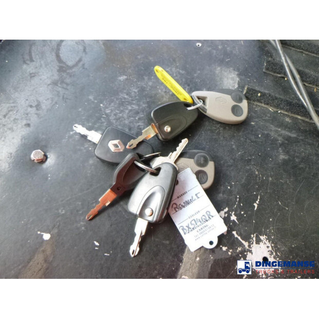 2011 رينو Midlum 270-45536426