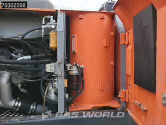 2014-hitachi-zx210lc-5b-1389261-45536495